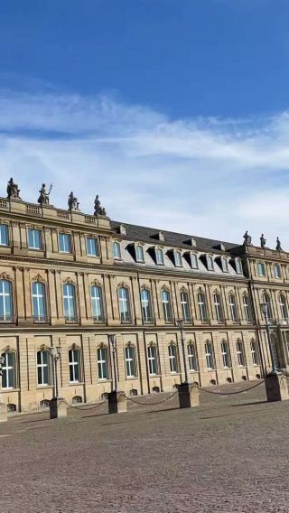 Palace Square + Kunstmuseum Stuttgart + Wilhelma - Zoological-botanical garden + Max-Eyth-See