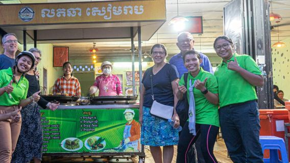Siem Reap Foodies Vespa Tour