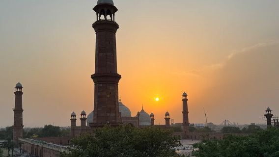 Lahore Full Day Sightseeing Guided Tour