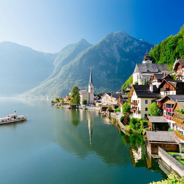 Hallstatt & Salzkammergut: Day Trip from Vienna