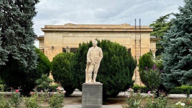 Gori & Tbilisi Day Trip: Stalin Museum and Red History