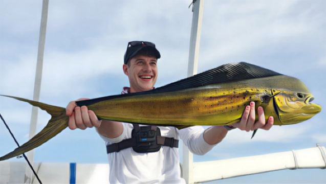 Depart from Bali for Tanjung Benoa/Sanur/South Bali/Nusa Penida with regular boat/yacht for 4-8 hr fishing course including transfer