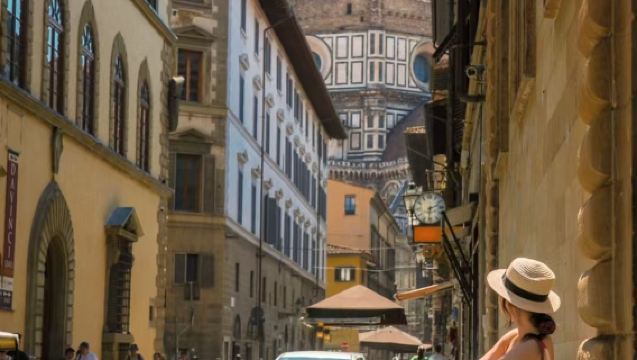 Trasferimento punto a punto a Firenze, Italia | Stazione ferroviaria/aeroporto | Itinerario personalizzato