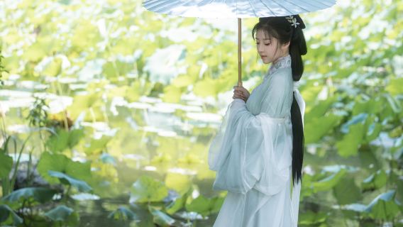 Momen Trip Luqu[Fotografer datang ke rumah, video pemotretan, foto udara, video pendek, film promosi, foto pernikahan, semua file mentah diberikan]