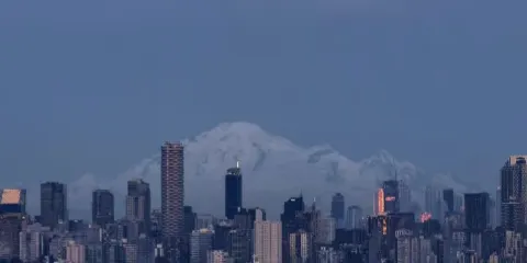 加拿大溫哥華海天公路-斯闊米什小鎮-酋長岩-10小時包車