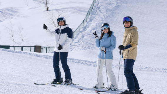 Otaru Asarigawaonsen Ski Resort 1-day tour | Depart from Sapporo, Chinese/English instructor