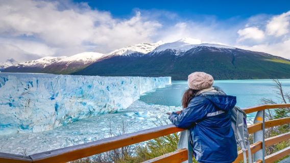 Perito Moreno Glacier Hike and Optional cruise 1-day tour from El Calafate, Argentina