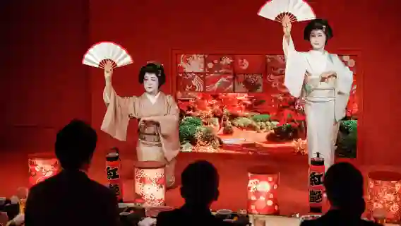 [grandhammer BENITSUYA] Choose 1 of 2 Japanese cuisine courses - Watch wonderful Japanese traditional performances