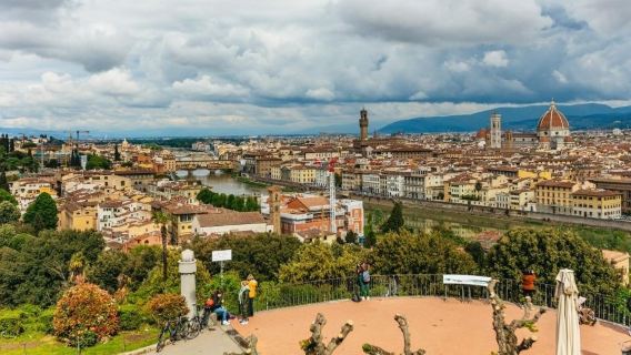 Florence: Grand Electric Car Eco-Tour