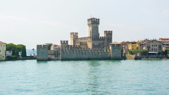 Lake Garda: 4-Hr Boat Tour with Stop in Sirmione