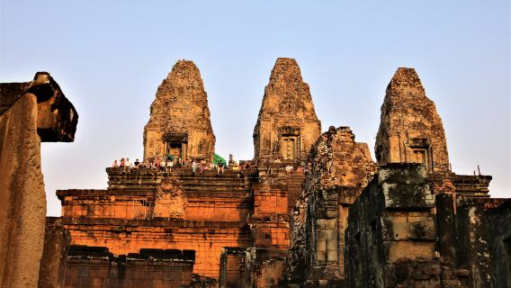 Angkor Wat: Sunrise Guided Tour