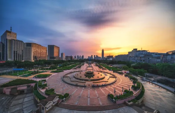 山東淄博|中/英/日/韓/德語等小語種-專業翻譯•持證導遊•本地地陪-商務出行/考察/景點玩樂/徒步/city walk