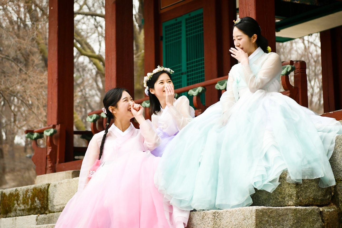 Hanbok rental for men - Changdeokgung branch