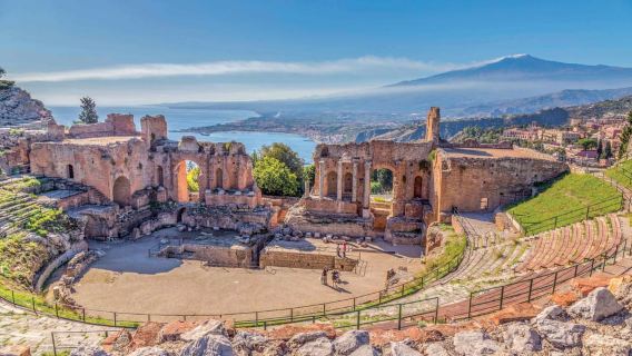 Malta: escursione guidata di un giorno in catamarano all'Etna e a Taormina
