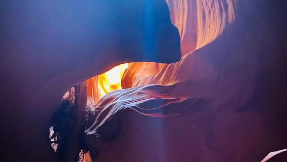 Seite: Lower & Upper Antelope Canyon + Horseshoe Bend Tour