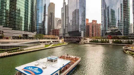 ทัวร์การล่องเรือชมสถาปัตยกรรมเมืองชิคาโก สหรัฐอเมริกา (ออกจากถนนมิชิแกนหรือท่าเรือเนวี่) 83929
