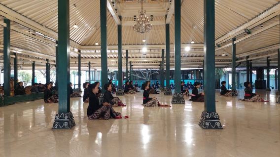 Taman sari water castle, sultan palace & local food tasting