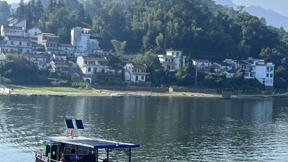 однодневный тур по Хуаншань, деревне Хунцунь, Деревне Сиди, бамбуковому морю Мукэн и достопримечательности Наньпин с индивидуальным трансфером/арендой автомобиля с водителем, возможен сервис на английском языке