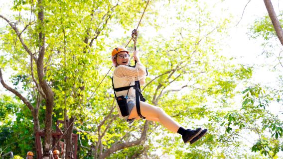 푸껫 출발 : 플라이 하이 짚라인 체험 및 오프로드 ATV 옵션