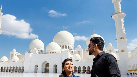 Abu Dhabi & Qasr Al Watan: Afternoon Guided City Tour + Transfers