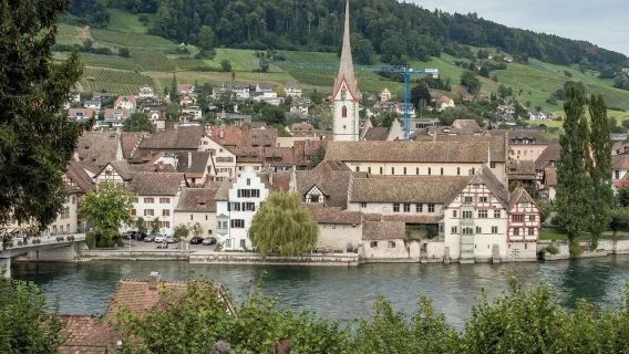 蘇黎世出發-萊茵瀑布 + 施泰因德瑞邊境休閒遊