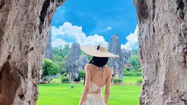 昆明石林風景區一日遊【資深導遊▼一價全含▼純玩不進店】