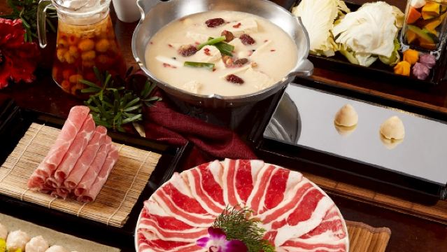 Тайваньский горячий горшок "Бессмертный" с мороженым и тофу | Популярный тайваньский хот-пот | Не действует в некоторых филиалах