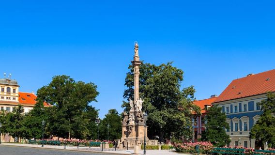 Dal Quartiere Vecchio: Tour in Autobus di 2 Ore a Praga con le Principali Attrazioni