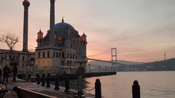 Lawatan sehari ke Istana Dolmabahce - Selat Bosphorus di Istanbul, Turki (tidak termasuk tiket)