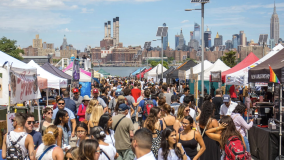 Smorgasburg: Khởi nghiệp ẩm thực và cuộc sống ven sông Brooklyn