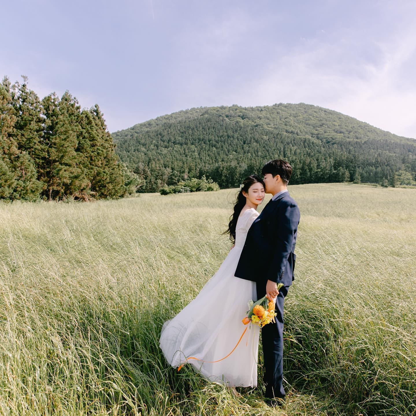 Trip Moments de Zigong[Fotografía de bodas en minipelícula con drones / Fotografía de seguimiento de boda / Maquillaje y vestuario / Servicio de coche privado con conductor y guía personalizados]