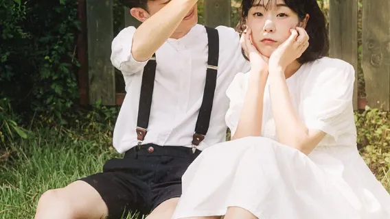 Bristol, England[Driver, guide and travel photographer + wedding photo, aerial photography, micro film + makeup and Clothes & Accessories+ customized private charter, local guide and translation]