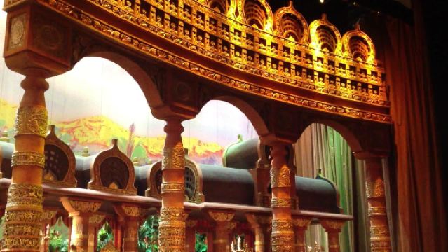 Kawasan Suci Lingshan + Istana Buddha Lingshan + Menara Nianhua + Pekan Zen · Nianhua Bay