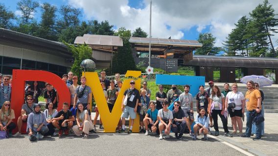 Excursion d'une journée dans la zone DMZ : Découverte du troisième tunnel, de la plateforme d'observation de Dorasan et du parc d'Imjingak