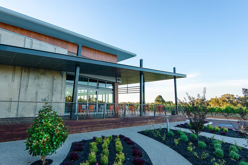 From Perth: Swan Valley Cruise, Winery, Cheese & Lunch