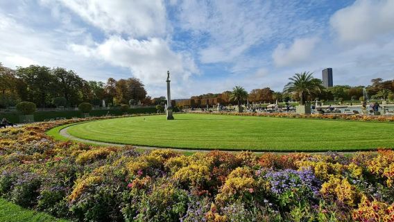 Paris Highlights Full Day Tour