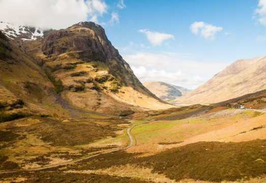 Scotland, UK Glenfinnan, Fort William, and Glencoe 1-day tour: round-trip from Edinburgh + English-speaking group