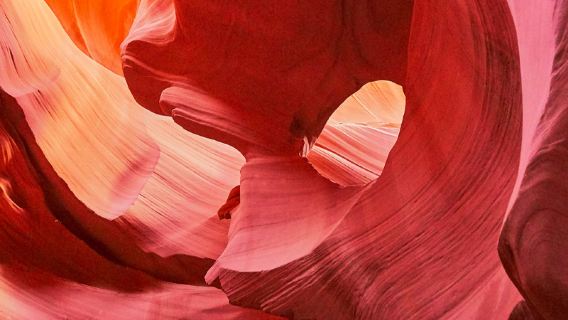 羚羊谷＋馬蹄灣＋鮑威爾湖一日跟團行程|含午餐含門票