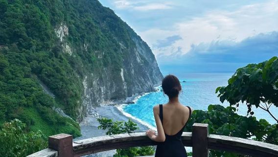 Pick-up/drop-off dall'aeroporto di Hualien a Taiwan/noleggio con conducente esclusivo/itinerari personalizzati