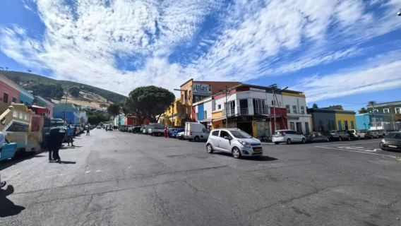 南非開普敦馬來區+阿爾弗雷德碼頭廣場+葡萄酒莊園+桌山一日遊