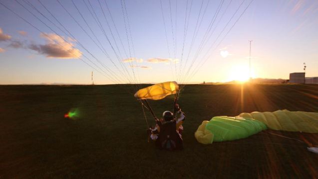 Skydiving in Taupo, North Island, New Zealand [Partial city transfers + optional multiple altitude options + multiple time slots + professional instructor guidance]