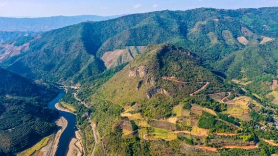 芒市包車1日遊+一日三寨+上井坎村+出東瓜村+芒良村