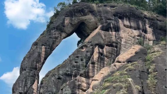 Lawatan Sehari ke Kereta Api Mencari Dewa Shangrao + Kawasan Pemandangan Indah Gunung Naga Harimau