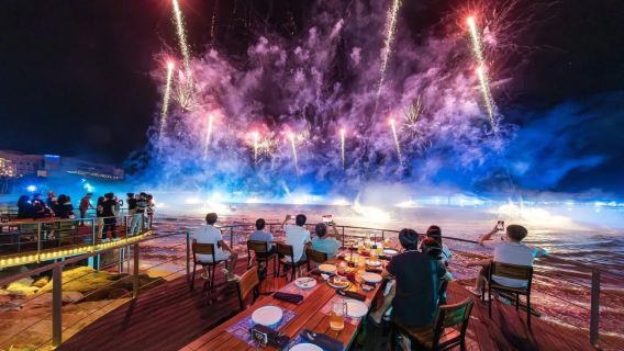 Romantic Dinner with Symphony & Kiss of the Sea Fireworks