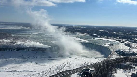 Niagara Falls: Skylon Tower Buffet / Dining (Led by Guide)