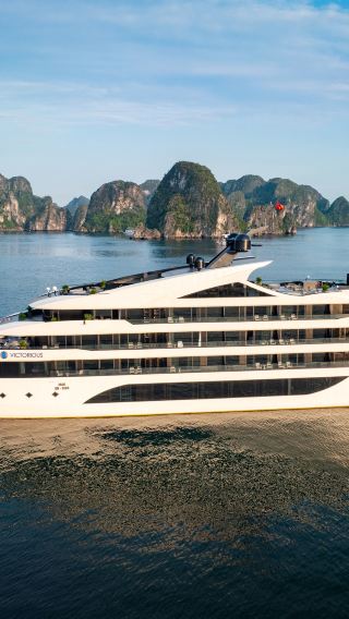 อ่าวหะล็อง 6-สตาร์ เรือสำราญหรูพักค้างคืน | ห้องมีระเบียงและอ่างอาบน้ำ | ถ้ำซุงซอตและเกาะตีต๊อป
