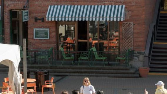 Victoria: Tour gastronómico moderno y oculto por Chinatown y Old Town