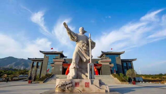 鄭國渠旅遊風景區+袁家村一日遊【相約孔雀灣，泛舟鄭國湖】