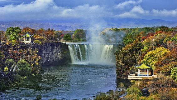 鏡泊湖風景區+火山口國家森林公園+直通車【限時折扣】