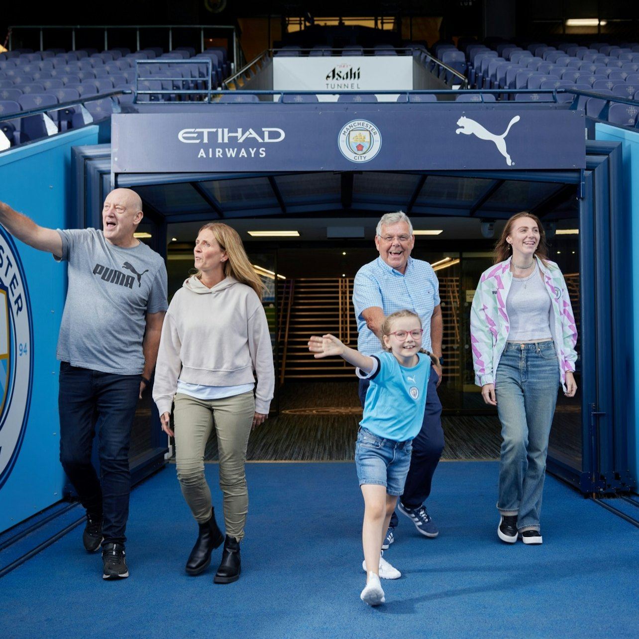 Manchester: Etihad Stadium & National Football Museum Tour from London